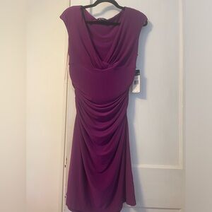 New with tags Chaps dress‎ v neck color
AMETHYST